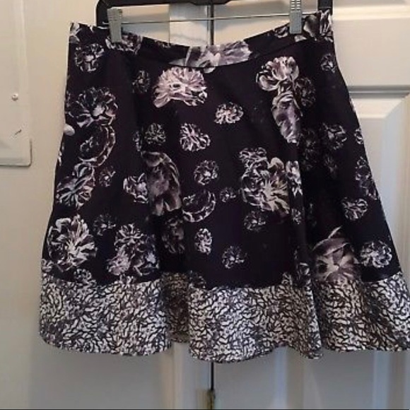Prabal Gurung for target floral skirt - Picture 4 of 4